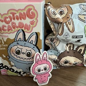 New Authentic Labubu Exciting Macarons Pendant 💗Pop Mart 7” – Lychee Berry